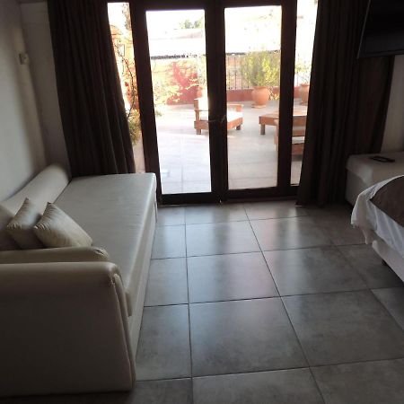 Gm Rooms Rental Suites La Rioja Esterno foto